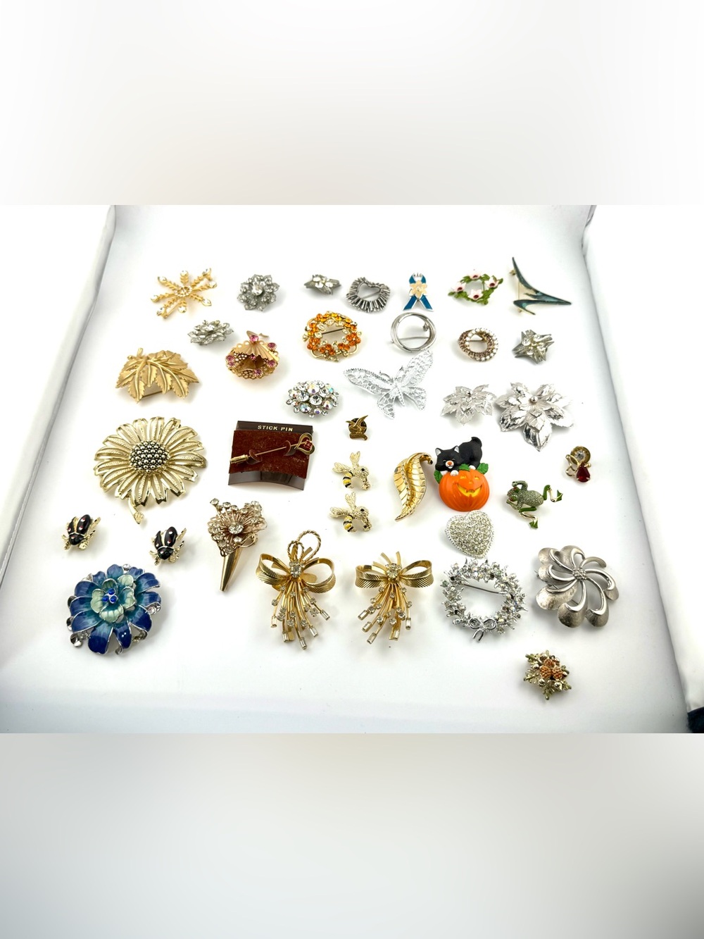 Vintage Costume Jewelry Brooch Lot (35 Pieces) - Sarah Coventry, Coro & More!